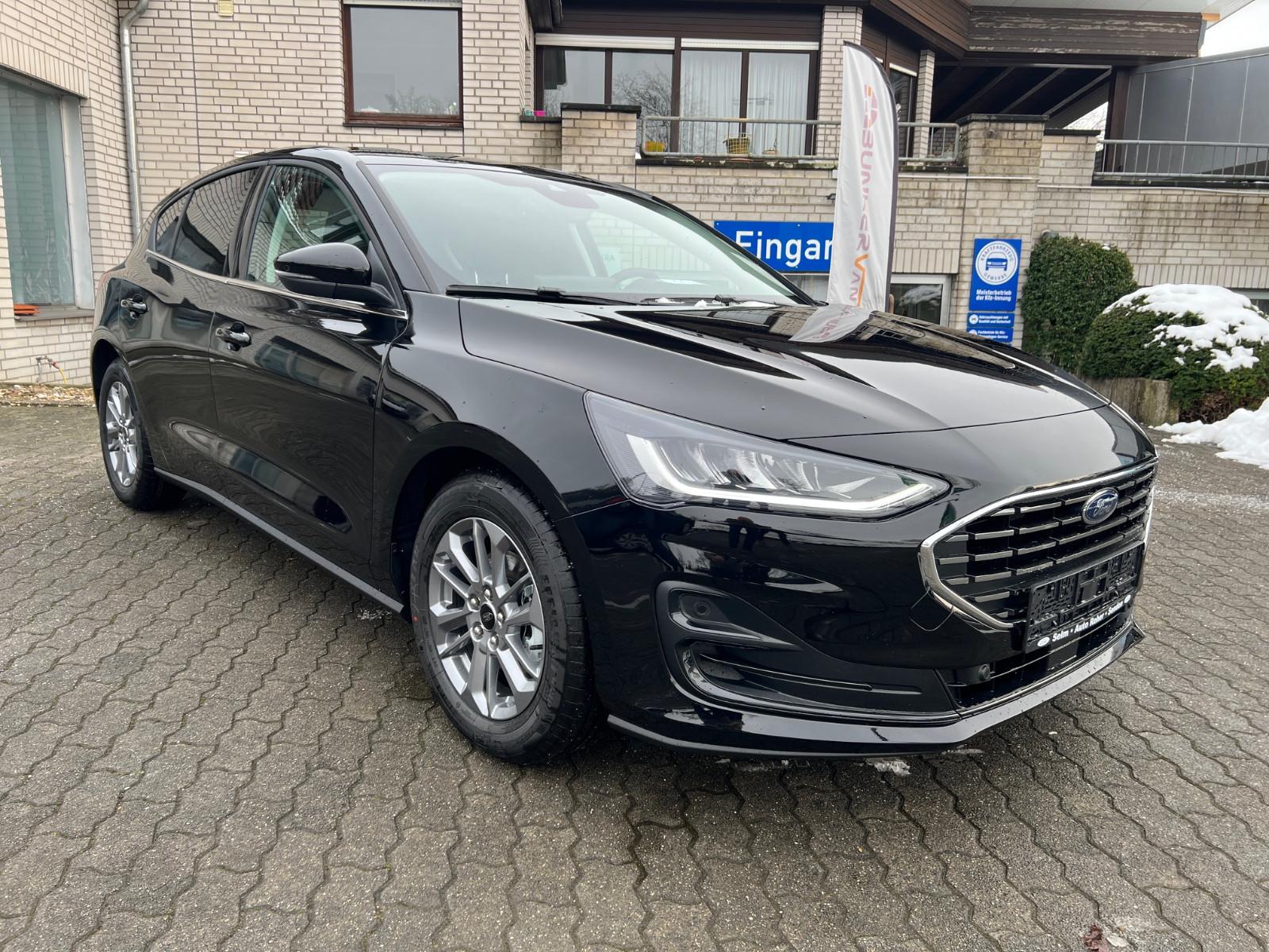 Ford Focus Titanium 1,5l Ecoblue Automatik Navi LED