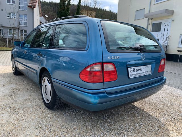 Mercedes-Benz E 220 T CDI DPF Automatik