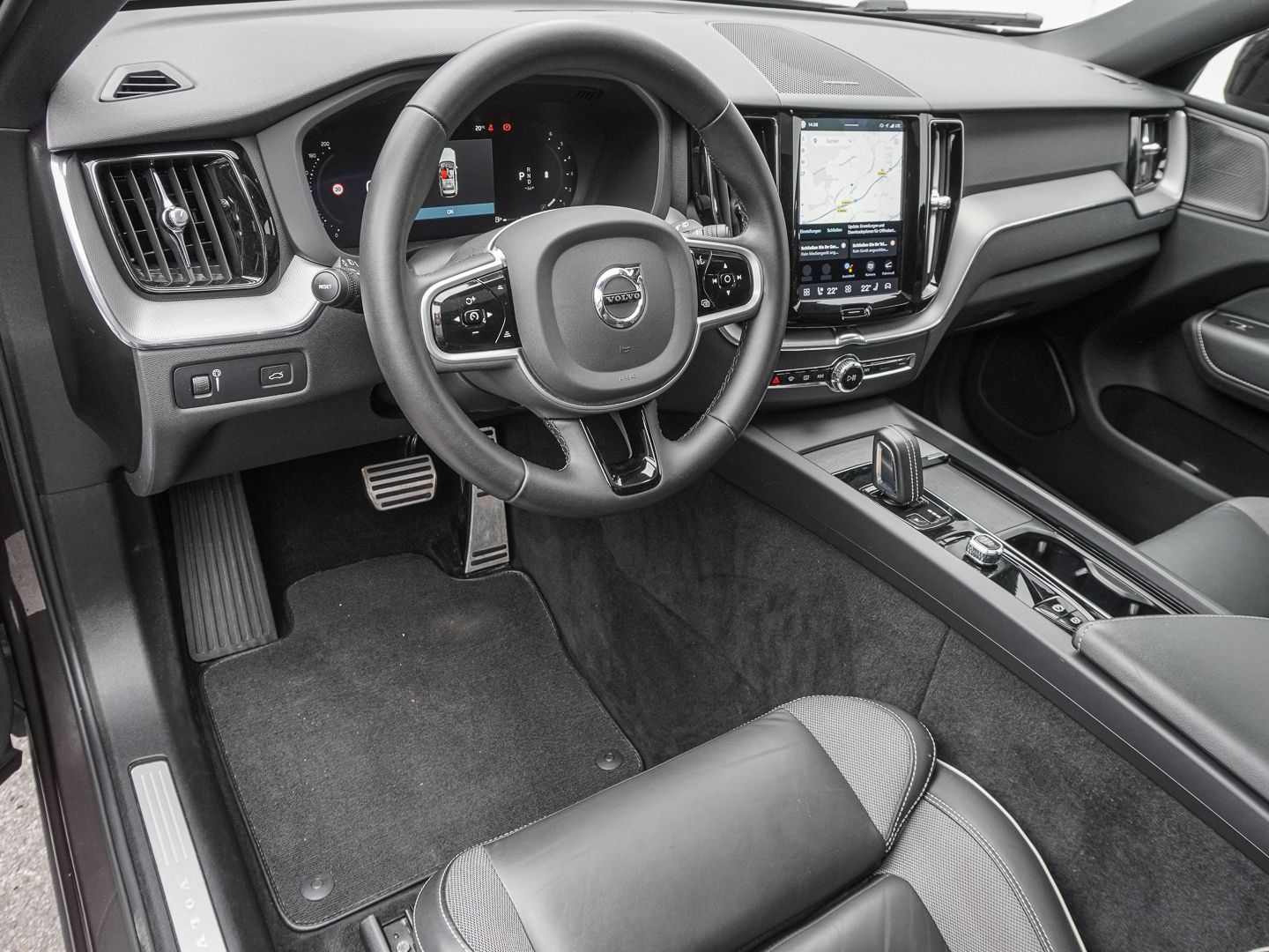 Volvo XC60 R Design AWD B4 Diesel EU6d AHK El. Panodac foto 6