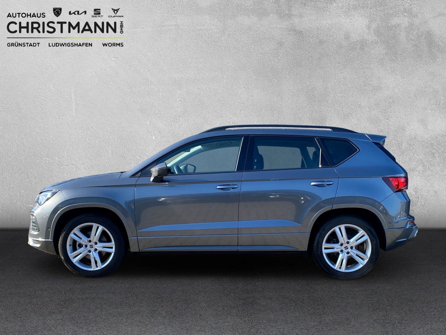Fahrzeugabbildung SEAT Ateca FR 4Drive 2.0 TDI EU6d AD AHK-klappbar Nav