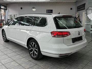 Volkswagen Passat Variant - 2