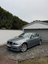 BMW 330d e90 m57 Motor 3.0Liter Hinterrada... - BMW 330: Limousine, 3.0