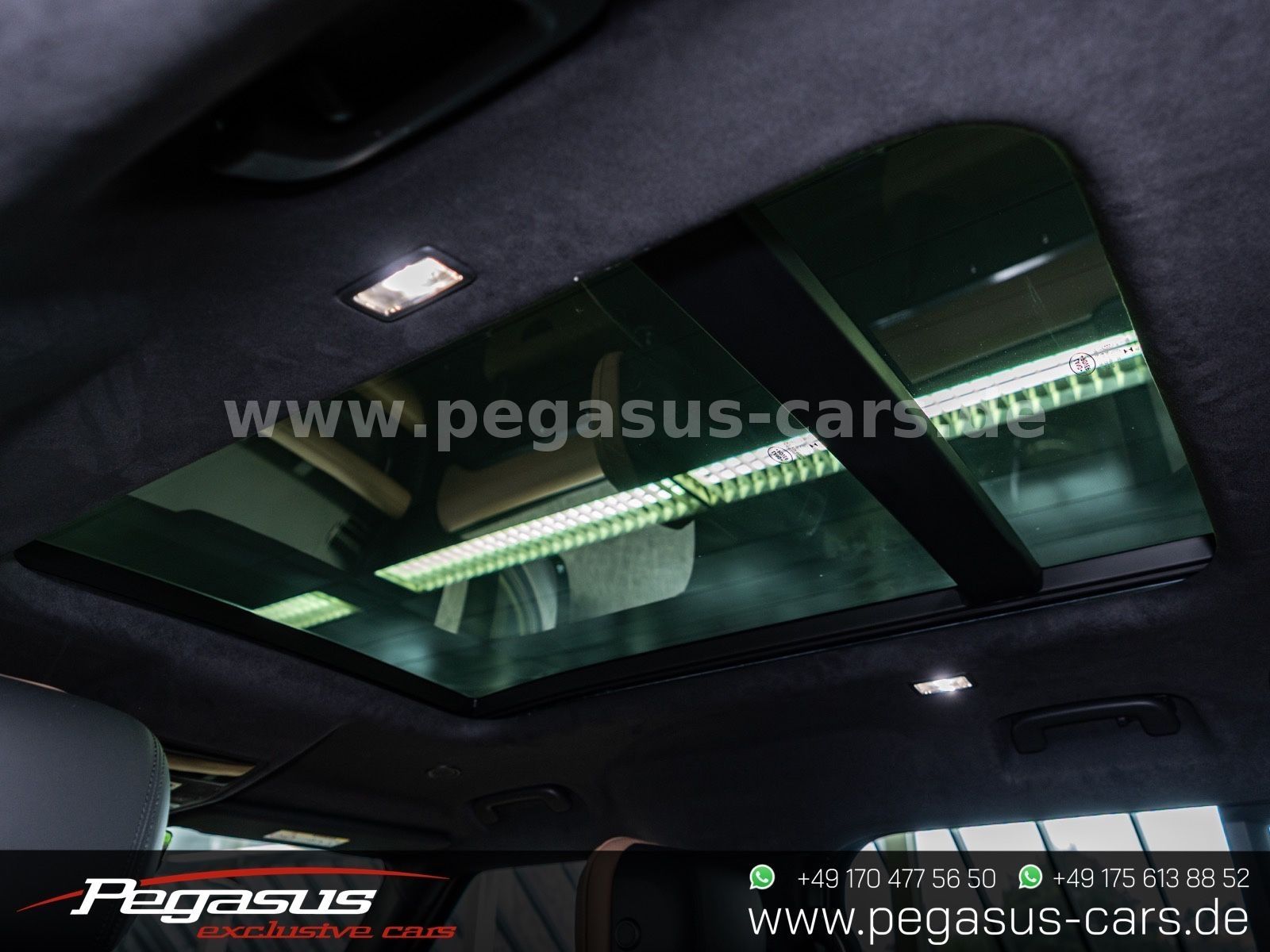 LAND ROVER Defender - 35