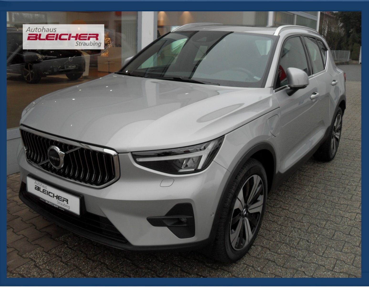 Fahrzeugabbildung Volvo XC 40 T5 Ultimate Bright Plug-In Hybrid