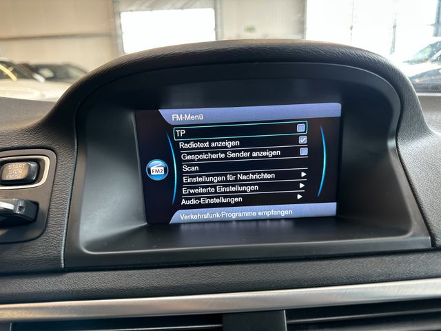 Volvo XC70 Kinetic AWD *Xenon*Elek.Heckkl.*