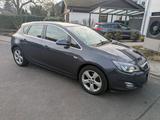 Opel Astra 1.6 Turbo Edition - Opel Astra aus 2010: Turbo