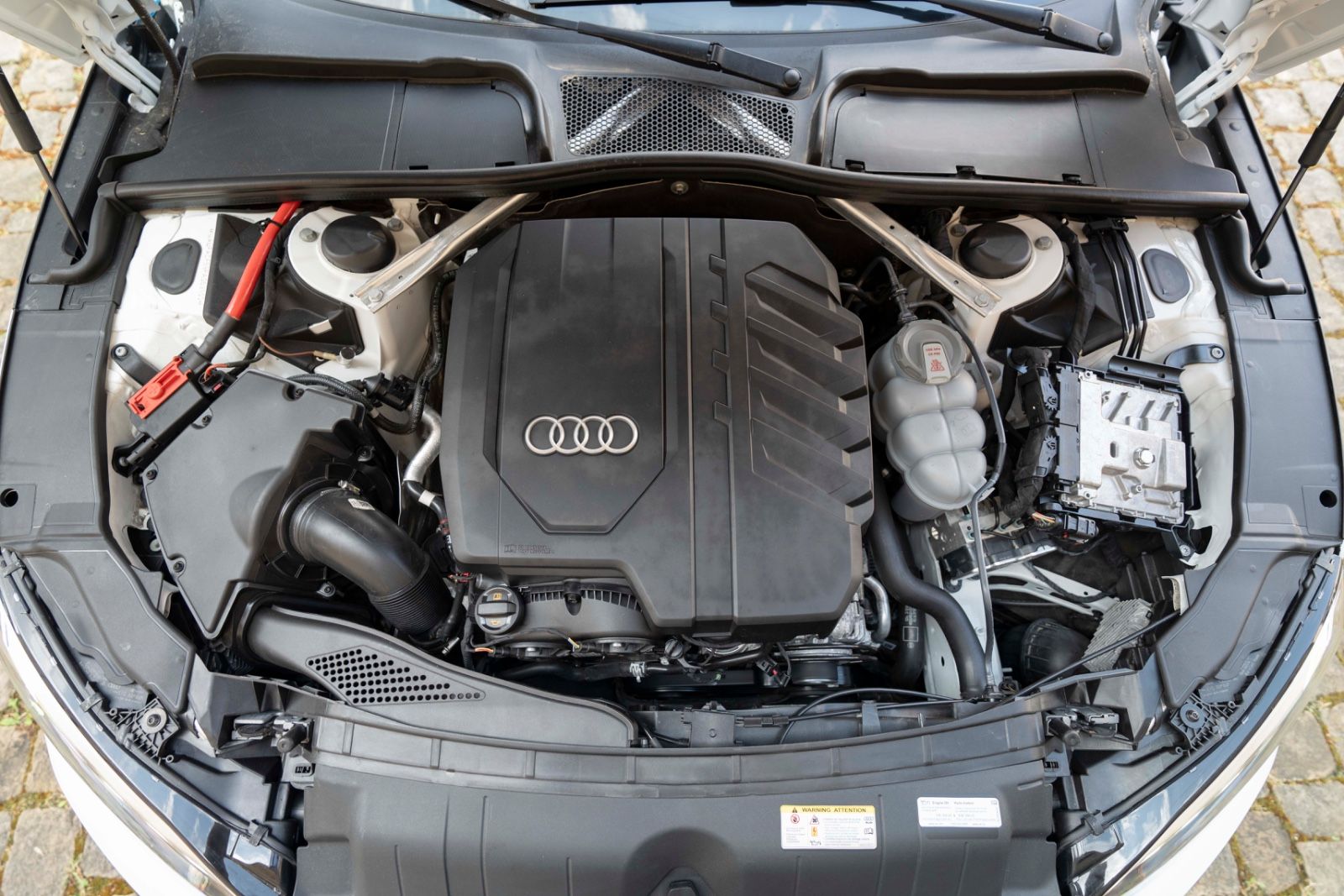 Fahrzeugabbildung Audi A5 Sportback 45 TFSI S-Line B&O 360° CARPLAY ACC