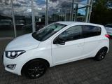 Hyundai i20 FIFA WCE*2HAND*PDC*SHZ*KLIMA*ALU*5-TÜRIG* - Hyundai i20 Gebrauchtwagen in Dortmund