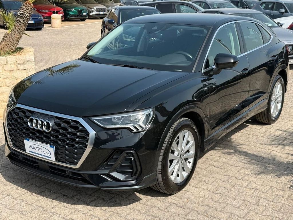 Image of Audi Q3