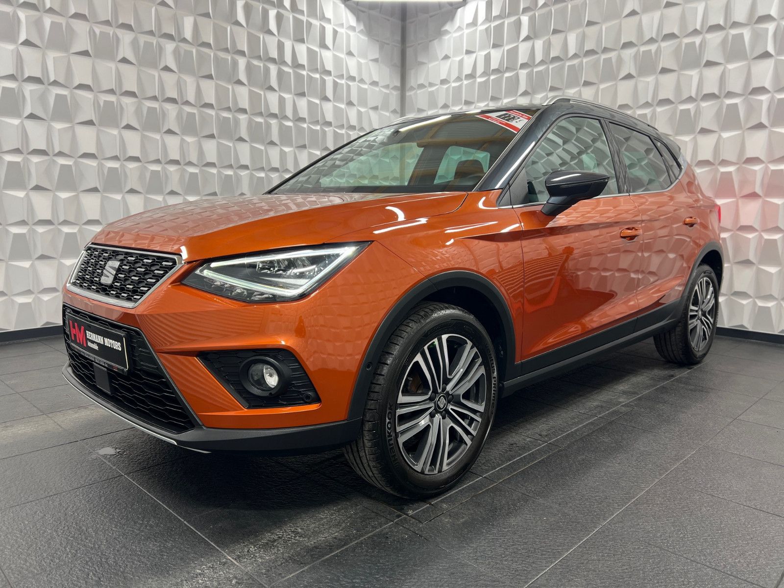 SEAT Arona 1.0 TSI Xcellence/LED/ACC/SHZ/FullLink/PDC