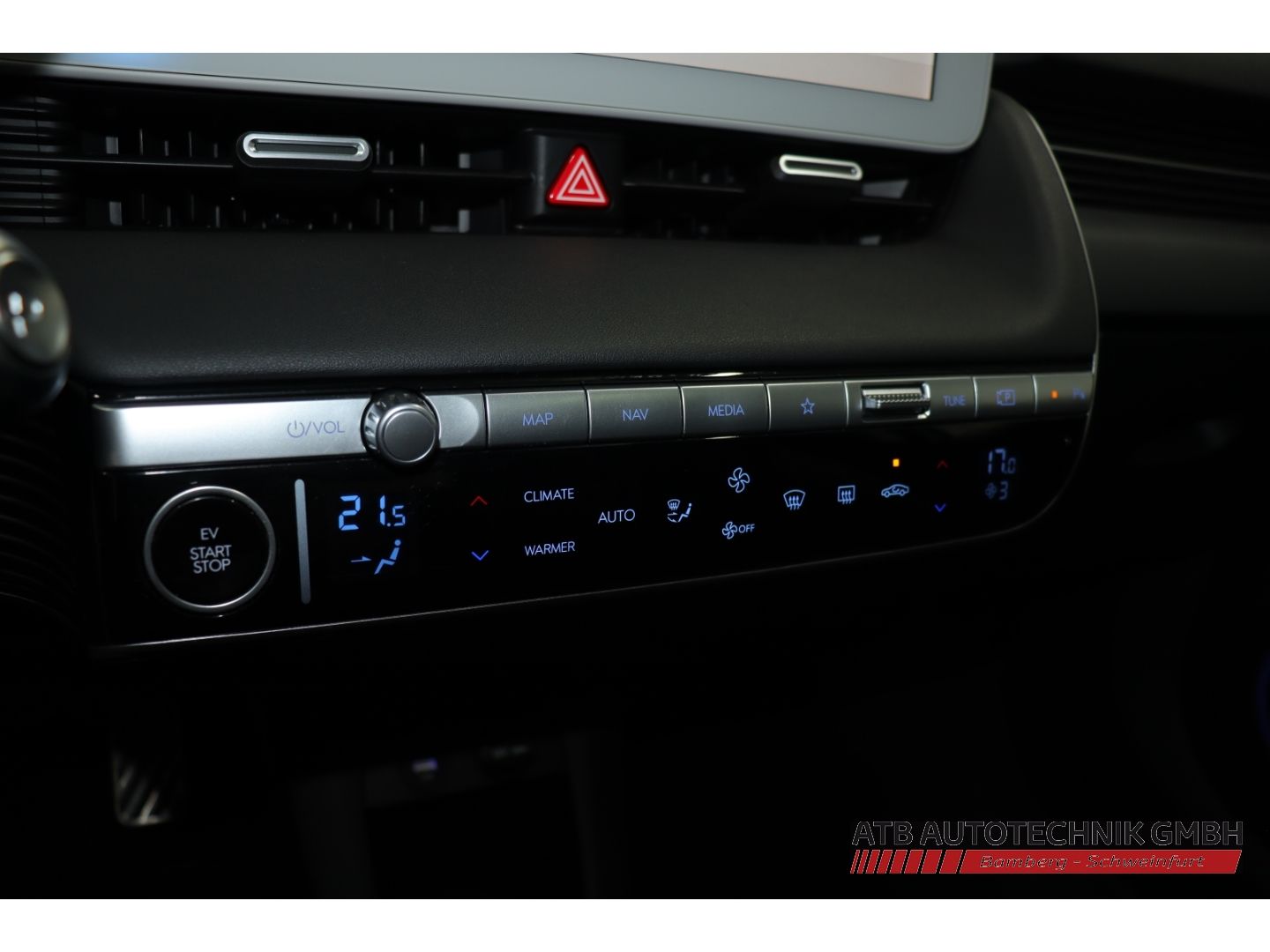 Fahrzeugabbildung Hyundai IONIQ 5 UNIQ 77,4kWh Batt. SOH98,1% 4WD HUD El.