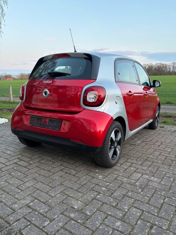 Image of Smart ForFour
