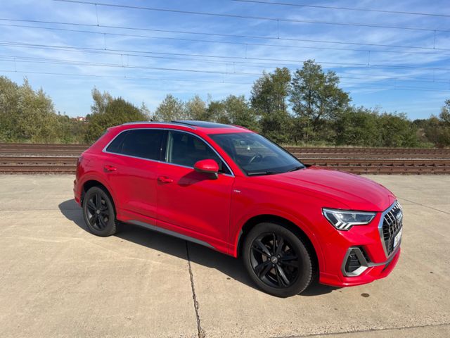 Audi Q3 45 TFSI quattro S tronic S line