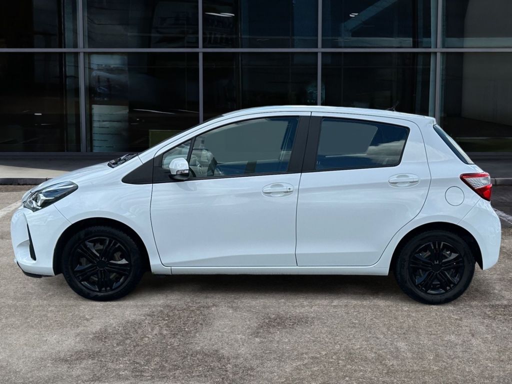 Fahrzeugabbildung Toyota Yaris 1.0 VVT-i Comfort