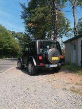 Jeep Wrangler SE 2.5 mit Soundsystem und neu lackiert - Jeep aus 1998