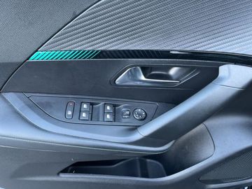 Peugeot 2008 PureTech 100 Stop&Start Allure Pack