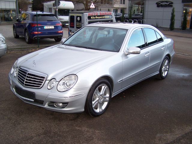 Mercedes-Benz E 200 KOMPRESSOR AVANTGARDE