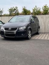Volkswagen Vw Touran Cross 2.0 TDI 170 Ps TÜV bis 6/2027 - Volkswagen Touran: TDI 170 Ps