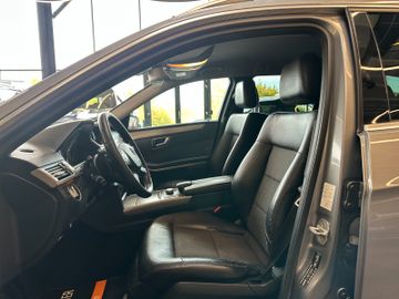 Mercedes-Benz E 250 CGI BlueEfficiency *Avantgarde*BiXenon*