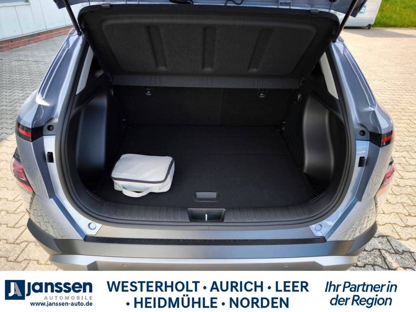Fahrzeugabbildung Hyundai KONA SX2 HEV Trend Assistenz-Paket