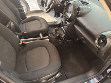 MINI Countryman D (Cooper) - 9