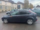 Ford Focus 1,6 *SERVICE NEU* - Ford Focus aus 2009: Se