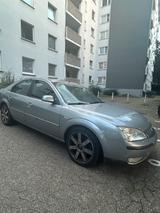 Ford Mondeo - Ford Mondeo aus 2006 mit Diesel-Antrieb