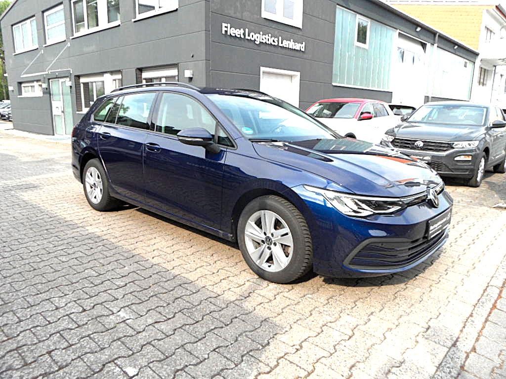Volkswagen Golf VIII 2.0 TDI SCR DSG Life Variant  Nav/AHK