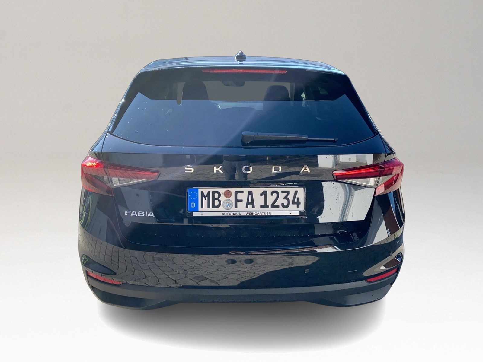 Fabia 1.0 TSI Drive, ACC, Winter+, LED. Climatro