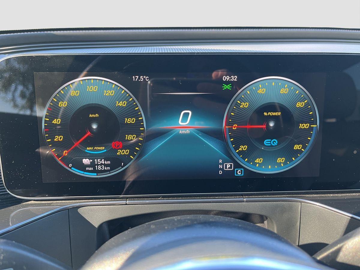 Mercedes-Benz EQC 400 4MATIC MULTIBEAM LED + LEDERSITZE + NAVI