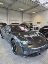 Porsche Taycan Turbo S/PCCB/Carbon/Voll! - Porsche Taycan aus 2020