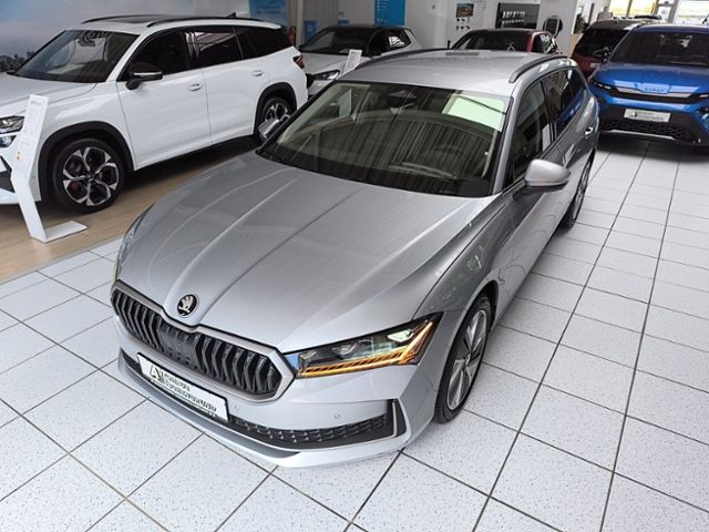 Fahrzeugabbildung SKODA Superb Combi 2.0 TDI DSG Selection AHK MATRIX NA