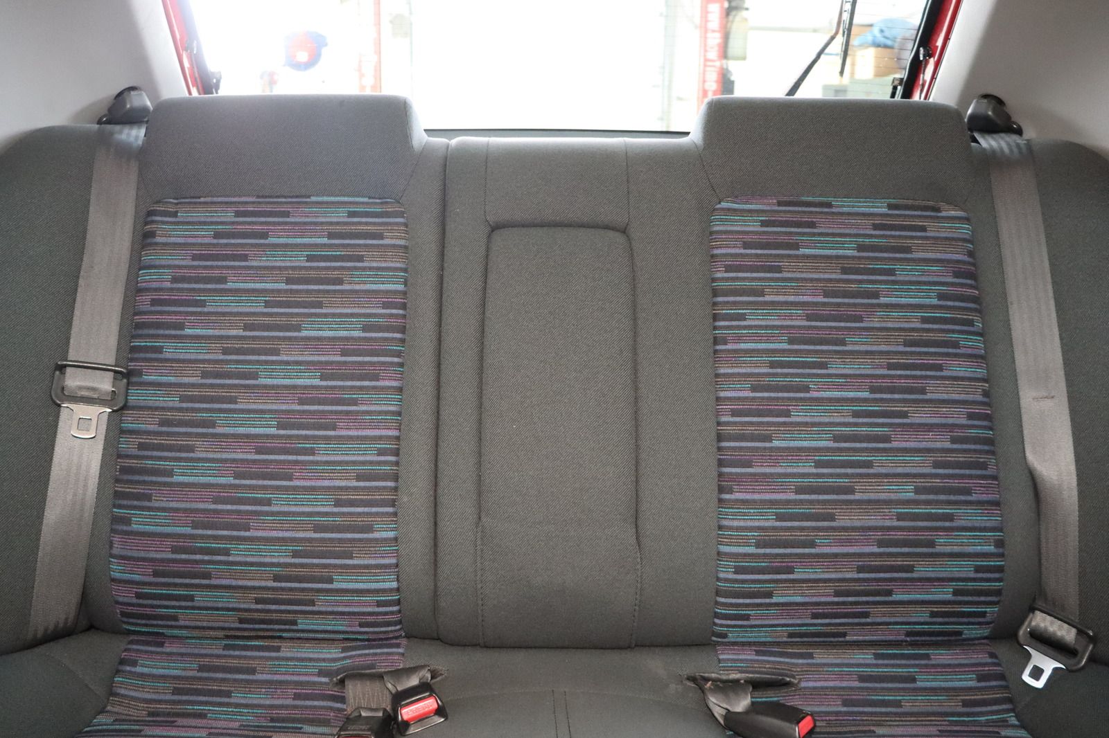 Fahrzeugabbildung Mazda 323 F 1.6 GLX 1. Hand * wenig km