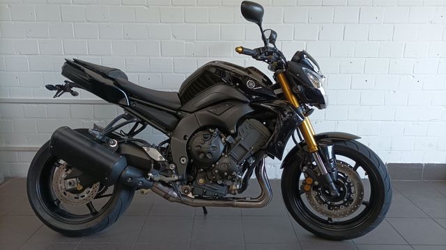 Yamaha FZ-8N 1.Halter/sehr gepflegt