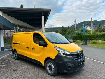 Renault Trafic - 2