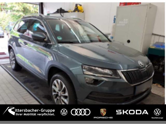 Skoda Karoq 2.0 TDI Clever 4x4 DSG Pano-Dach AHK Navi