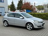 Opel Astra H Lim. Cosmo *IDS Sportfahrwerk *Tempomat* - Opel Astra aus 2004