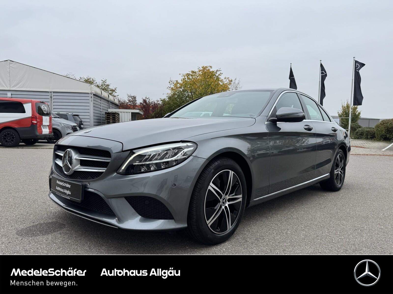 Mercedes-Benz C 220 d Avantgarde AHK SHD LED Navi Kam Assisten