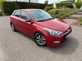 Hyundai i20 1.2 62kW Passion Passion 8-fach bereift TOP