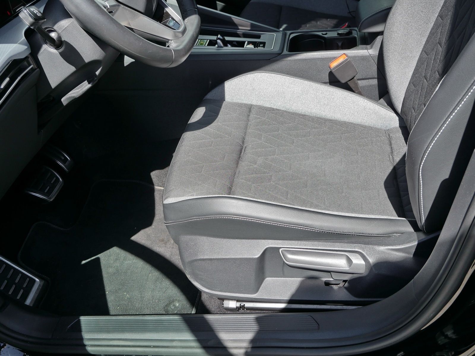 Volkswagen Golf - Bild 22