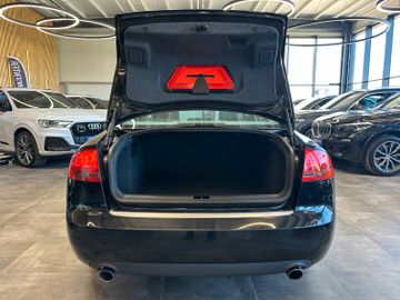 Audi A4 Lim. 1.8 T *TÜV NEU*KLIMA*