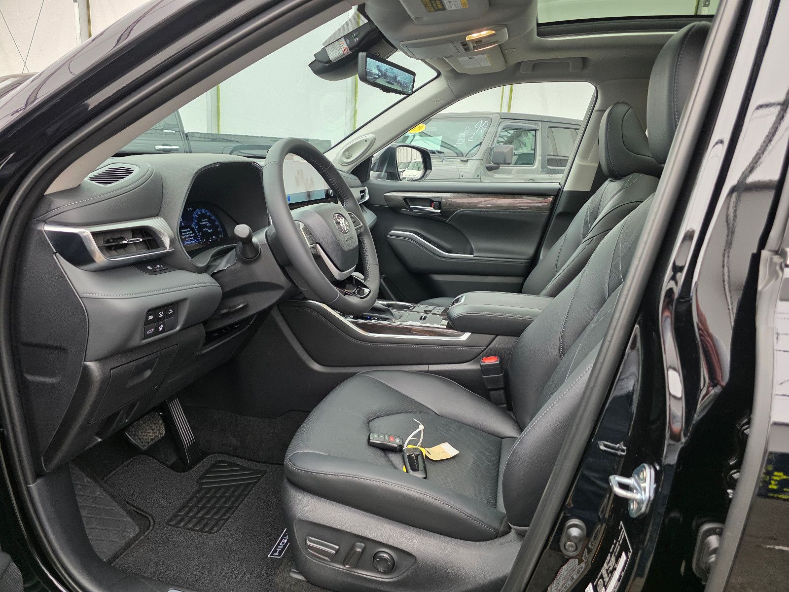 Fahrzeugabbildung Toyota Highlander Platinum T1: 59.000 EURO , Stock !!!