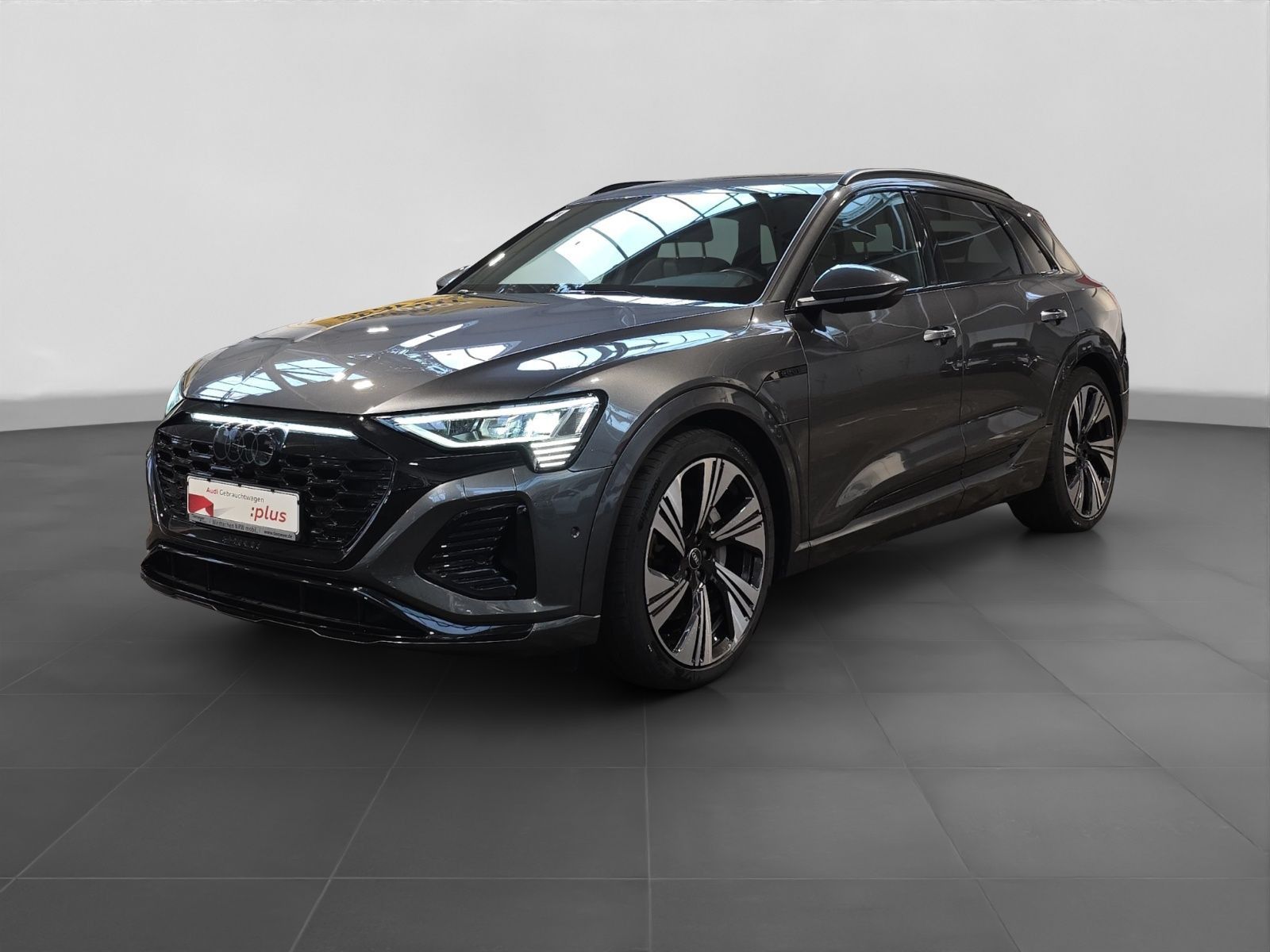 Audi Q8 e-tron 50 Q 2x S LINE PANO AHK LM22 NAVI OPS+ imagem 2