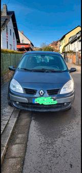 Renault Scenic - Renault Scenic aus 2007 mit Diesel-Antrieb