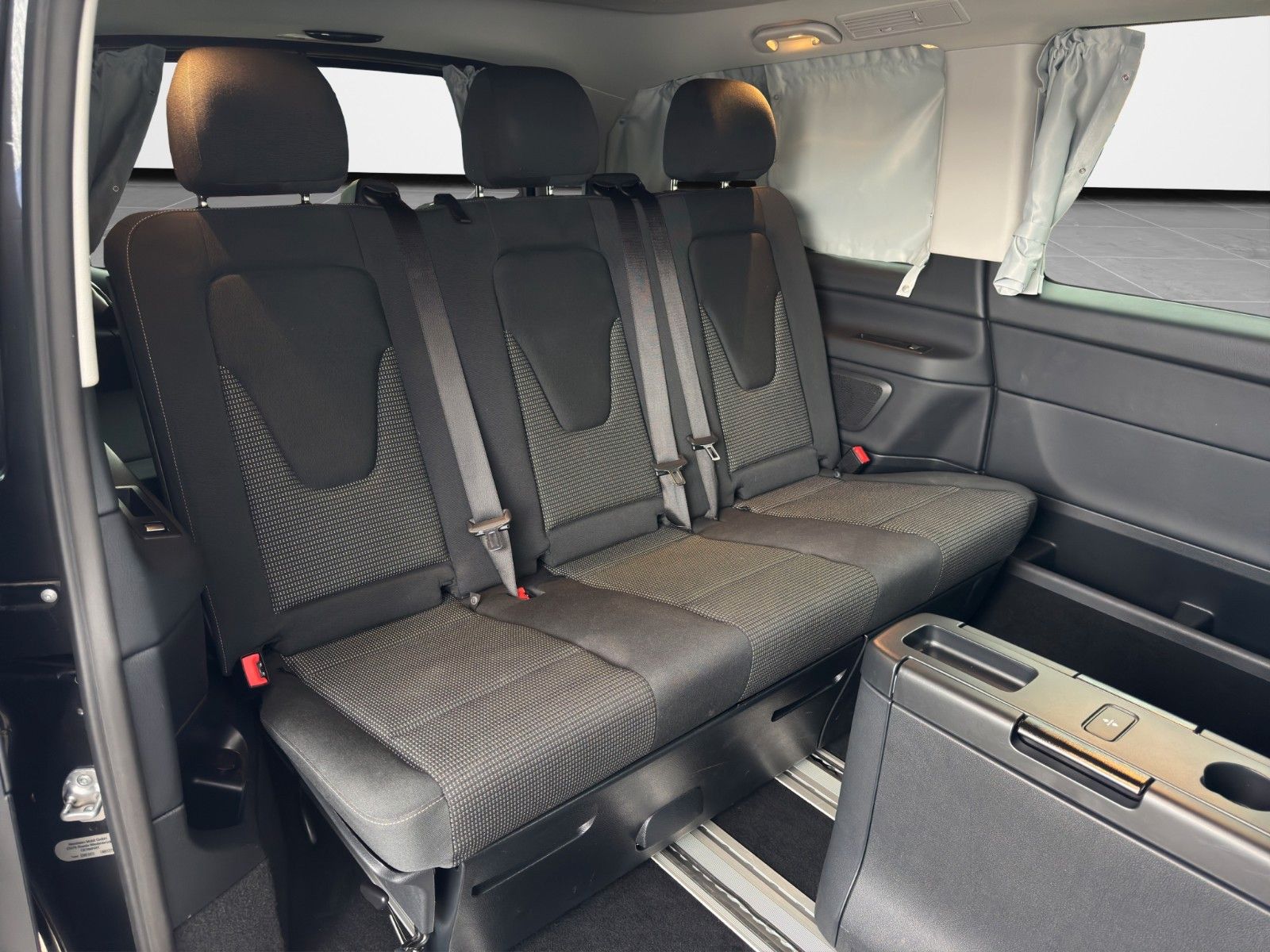 Fahrzeugabbildung Mercedes-Benz V300D 4M MARCO POLO EDITION 360° LUFT AHK STANDH