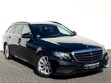 Mercedes-Benz E 300d T / NAVI / LED / PDC / GARANTIE / - Mercedes-Benz E 300 mit Diesel-Antrieb: Kombi