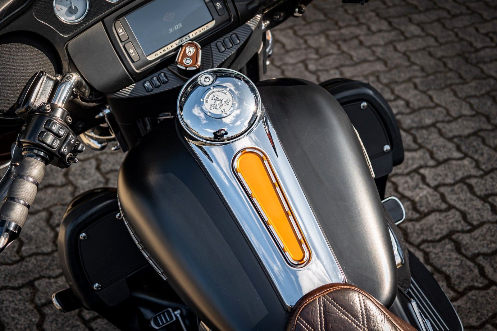 Fahrzeugabbildung Harley-Davidson Street Glide FLHX - JEKILL & HYDE -