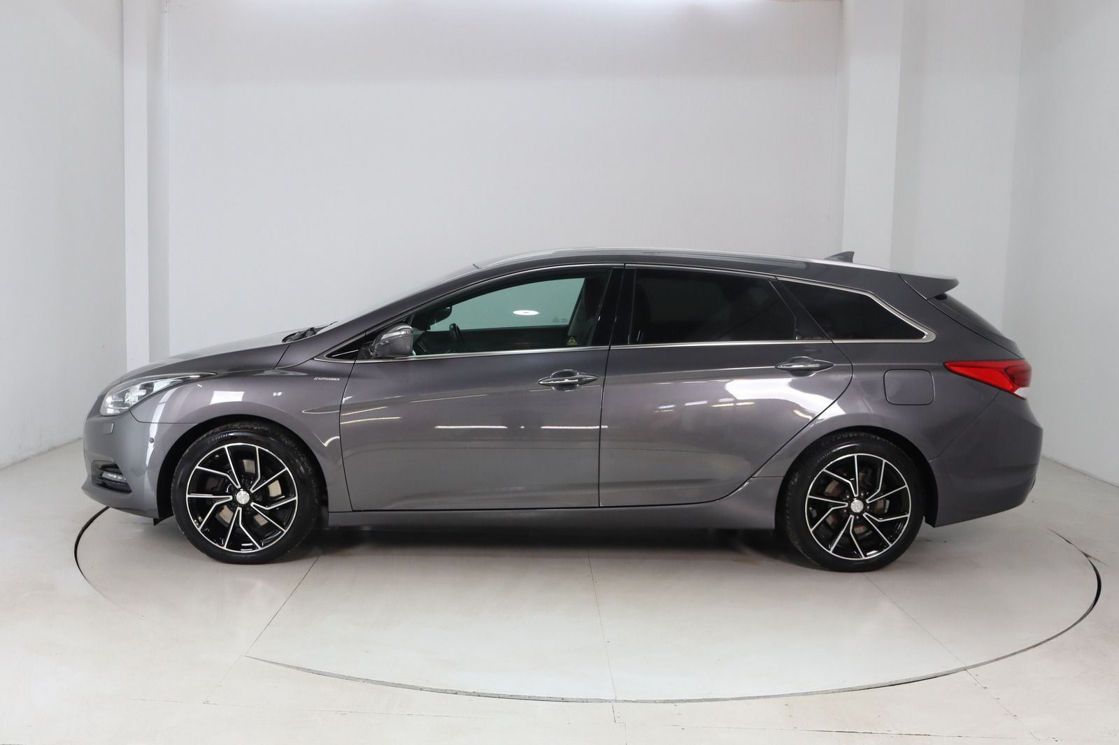 Fahrzeugabbildung Hyundai i40 FL 1.6 CRDi Space Plus * Sitzhzg./-lüftung