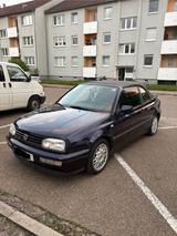 Volkswagen Golf 1.8 Rolling Stones - Volkswagen Golf Oldtimer mit Benzin-Antrieb: Cabrio