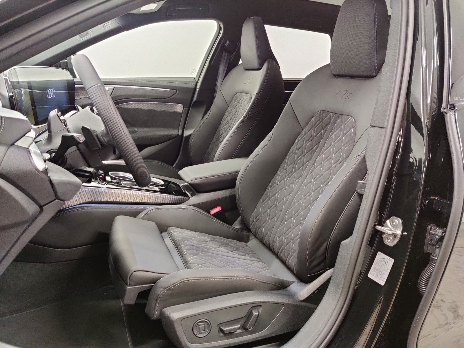 Audi A6 - Bild 13
